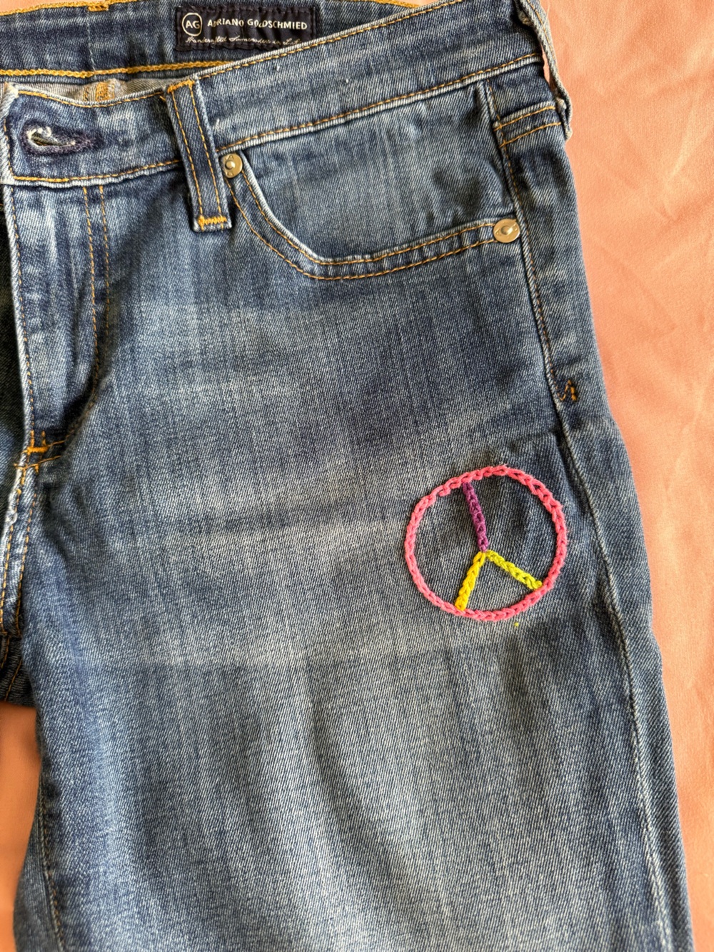 Ag Adriano Goldschmied Medium Blue Skinny Jeans with Multicolor Peace Embroidery - Picture 8 of 9